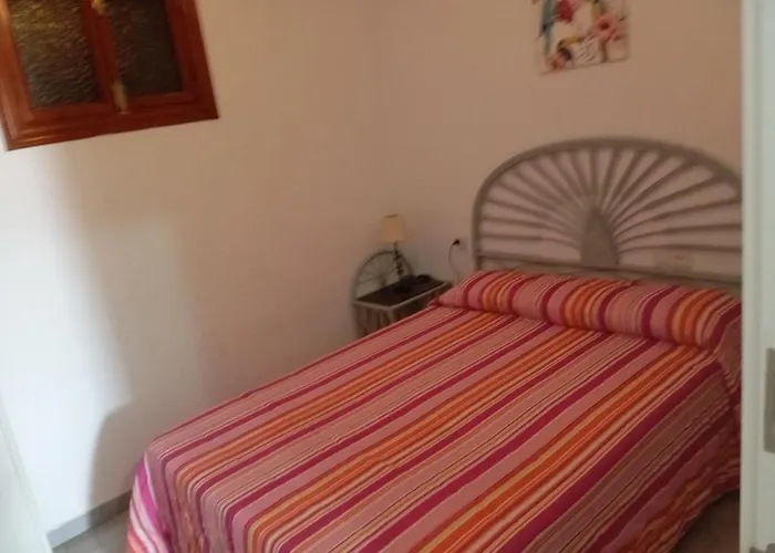 Ramon Y Cajal 17 * Nerja